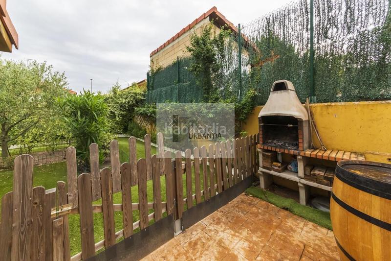 Foto f68750a7-c897-4ca6-be86-f7b9d8a07c93. Casa urbantia vende magnífica vivienda unifamiliar navarra en Mañeru