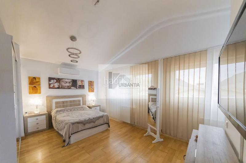 Foto f6f9f70b-c3c1-461f-b9fe-84af7ebf0ce4. Casa urbantia vende magnífica vivienda unifamiliar navarra en Mañeru