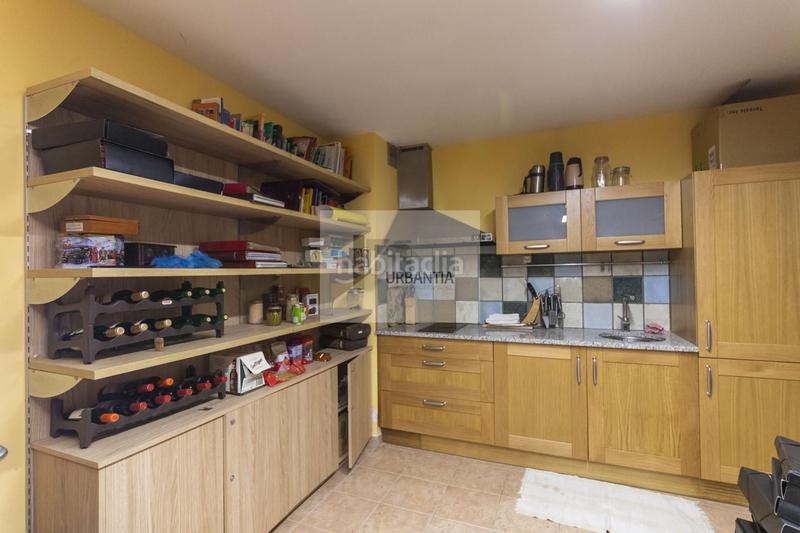 Foto 309f084c-6847-494c-82d2-f66f93d210ab. Maison jumelée avec chauffage dans Esteribar