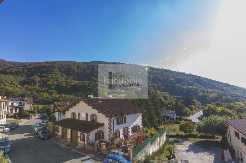 Foto dd64ee8c-bb44-43d7-acdb-4bdd0bc13400. Maison jumelée avec chauffage dans Esteribar