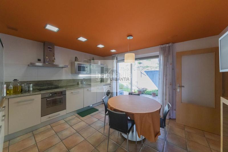 Foto e9aee3d7-9c24-45a4-9e9f-b6074c1cabc6. Maison jumelée avec chauffage dans Esteribar