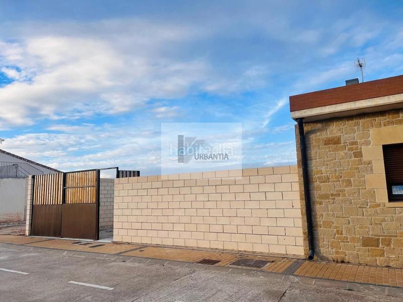 Foto c262ed94-2de9-439e-9347-038a98c48f95. Terrain résidentiel dans Larraga