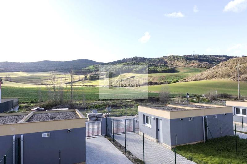 Foto 18b8d902-0a10-4e7f-a558-2c35676c441e. Casa ultimas viviendas en esquina promoción en Enériz