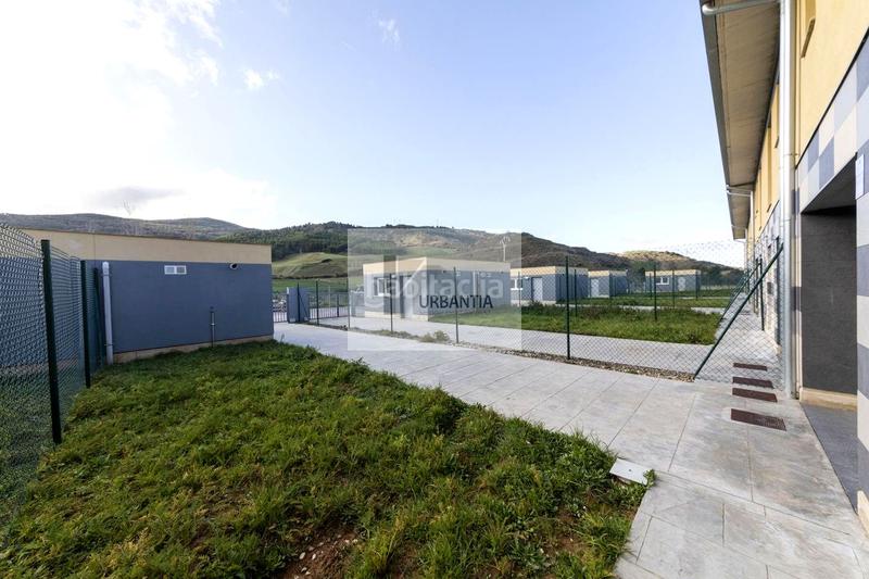 Foto 3bd972d8-5ee7-4ad0-989a-0c5e6b47224c. Casa ultimas viviendas en esquina promoción en Enériz