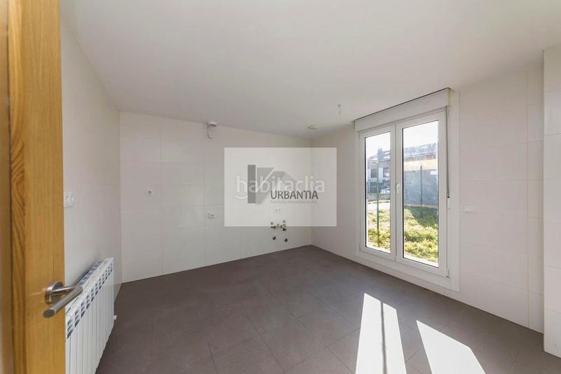 Foto 888b2c52-f29e-4622-a3b6-ba57543cbc49. Casa ultimas viviendas en esquina promoción en Enériz