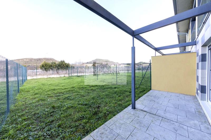 Foto a683a897-fc6f-46e6-af78-7c1d997045eb. Casa ultimas viviendas en esquina promoción en Enériz