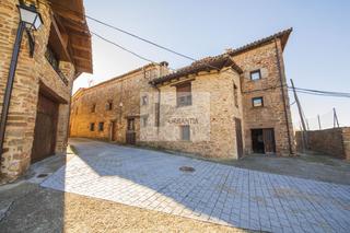 Masia  Mayor. Casa de piedra reformada en undués de lerda  un hogar con alma e