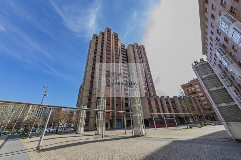 Foto 2372066b-b31d-4f48-a12e-45cdadbc8425. Piso vivir en las alturas. una vivienda única en el corazón de pamplona. en Pamplona / Iruña