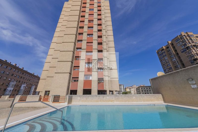 Foto 5e3b39b6-f3fb-4bf1-99bf-b760cb377e4b. Piso vivir en las alturas. una vivienda única en el corazón de pamplona. en Pamplona / Iruña