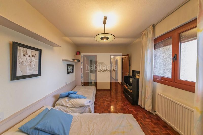 Foto a9a974cc-b0e4-4da2-b1cc-44095b81ba68. Piso vivir en las alturas. una vivienda única en el corazón de pamplona. en Pamplona / Iruña
