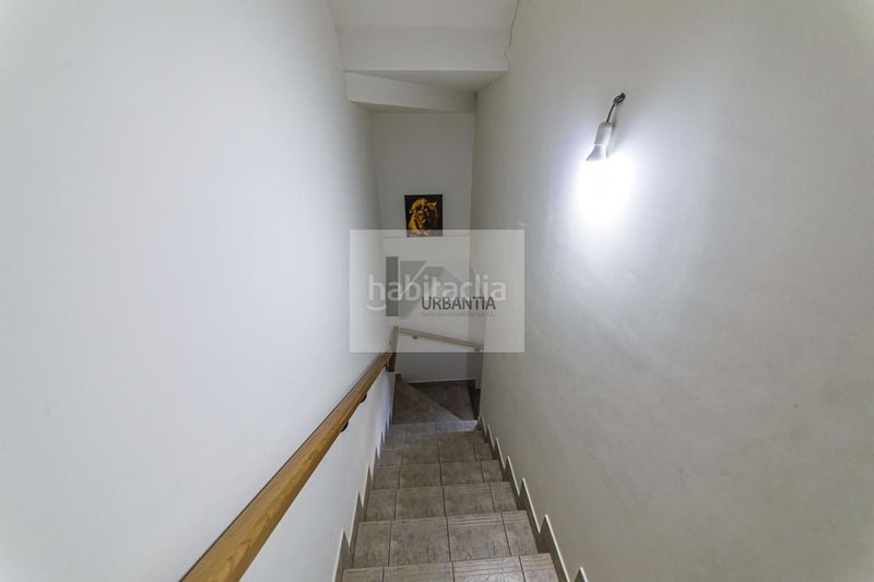 Foto f3011aa7-53a8-4845-9edb-bd291747f62e. Casa aparellada amb calefacció a Olza