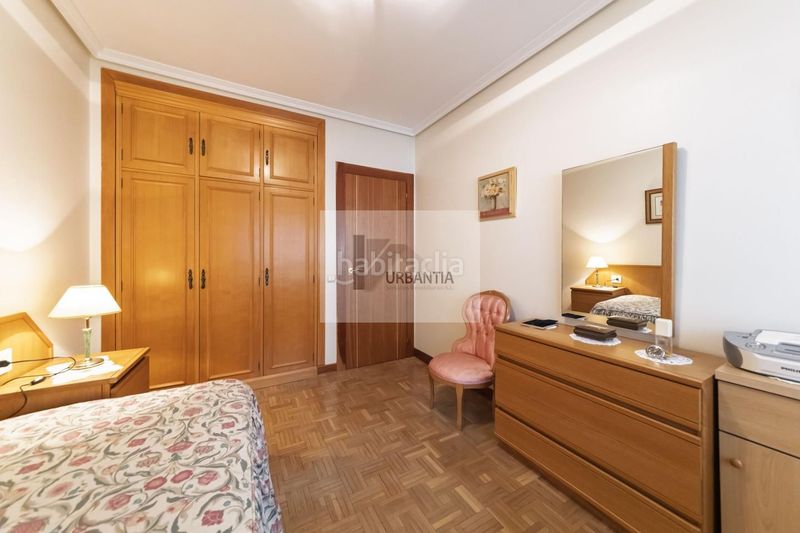 Foto c17888a2-2a3d-4b12-94cf-0344c7e589fd. Pis amb calefacció aparcament a Iturrama Pamplona / Iruña