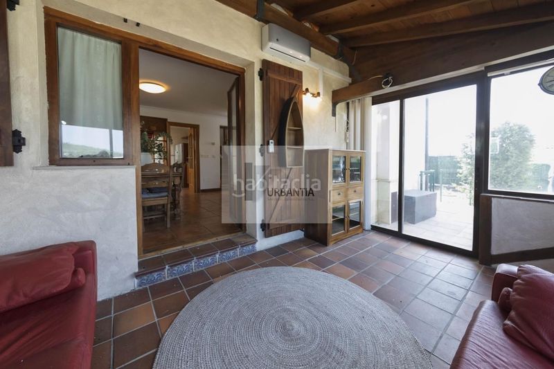 Foto 49e38754-b33b-4030-8a73-869cc3aad630. Casa amb calefacció piscina a Olóriz