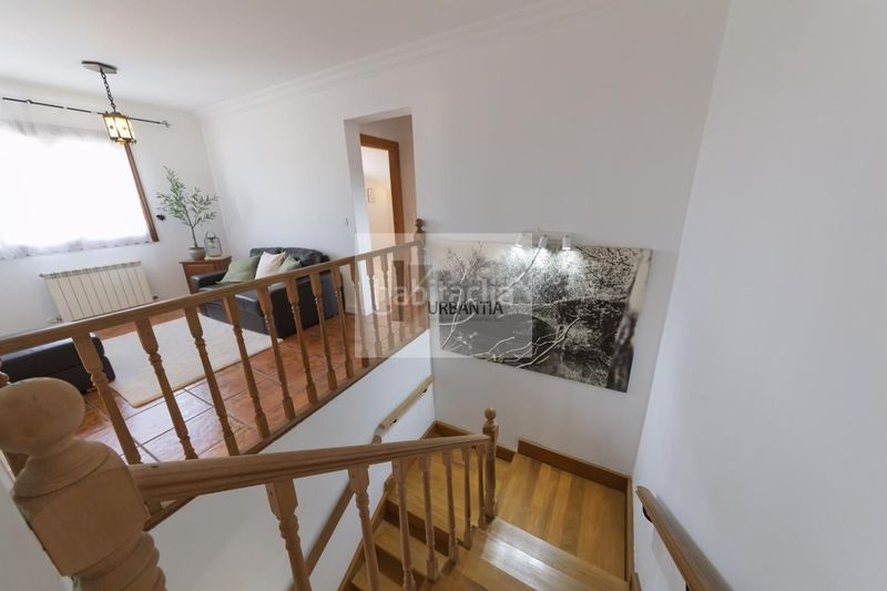 Foto 5dbc4e47-e242-49a7-b1f9-667e07639275. Casa amb calefacció piscina a Olóriz