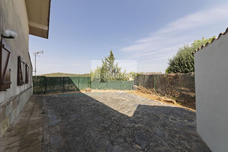 Foto 9621a623-35da-4898-8a51-269ed85749bd. Casa amb calefacció piscina a Olóriz