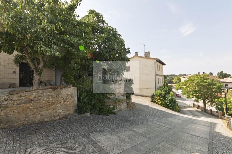 Foto f6e8a156-8a28-4c33-8445-f11ddb161621. Casa amb calefacció piscina a Olóriz