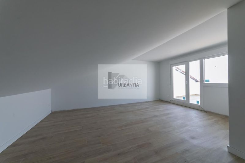 Foto 4647d92e-00da-4124-9f25-f8a6482842e0. Casa adossada amb calefacció a Larraga