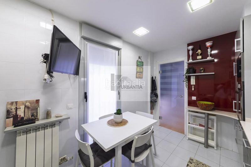 Foto c16f3d0c-581a-4b4e-b487-a796c87846ac. Planta baixa amb calefacció aparcament a Orcoyen