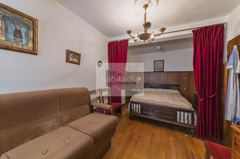 Foto 2fe0fa96-7265-4785-ab79-838f131c0f3d. Casa amb calefacció a Larraga