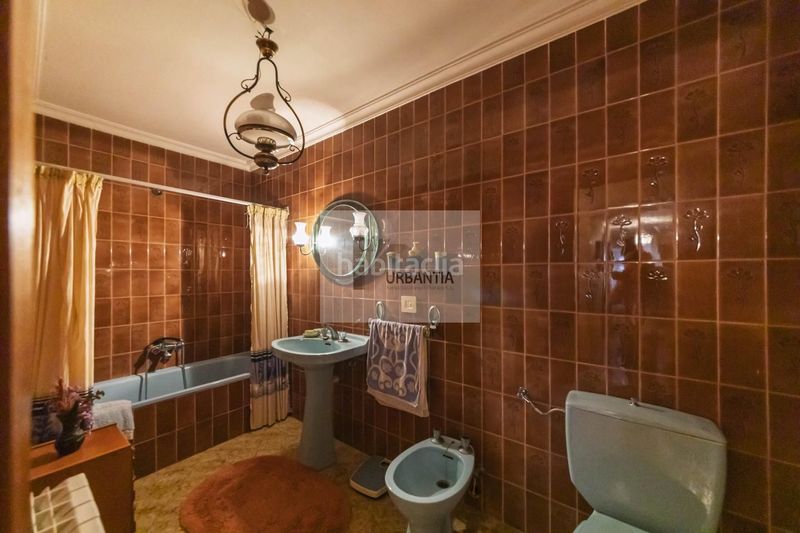 Foto 59345993-8373-41e8-ae21-8d11c0e99554. Casa amb calefacció a Larraga