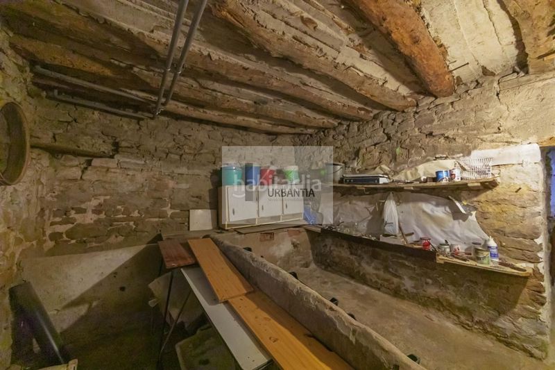 Foto da8063e5-a43e-426f-ae62-85b2d100e655. Casa amb calefacció a Larraga