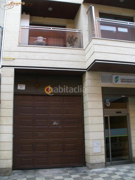 Foto 457a5792-5288-47c9-b726-388f70457845. Parking coche garaje en Carretas - Pajarita Albacete