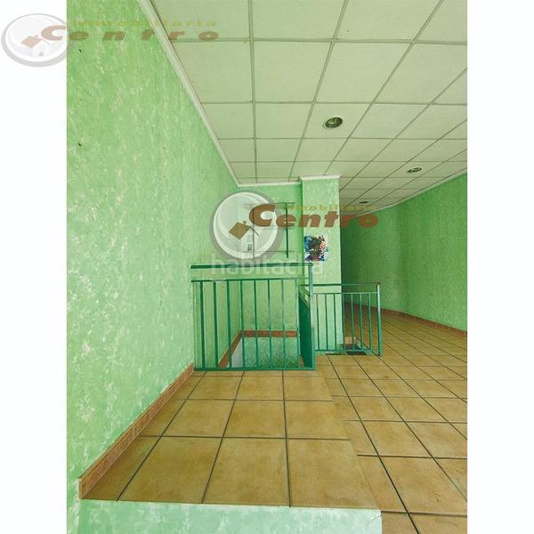 Foto ecbb69d8-2d34-4571-b773-67be1e2a39cd. Location local commercial dans Carretas - Pajarita Albacete