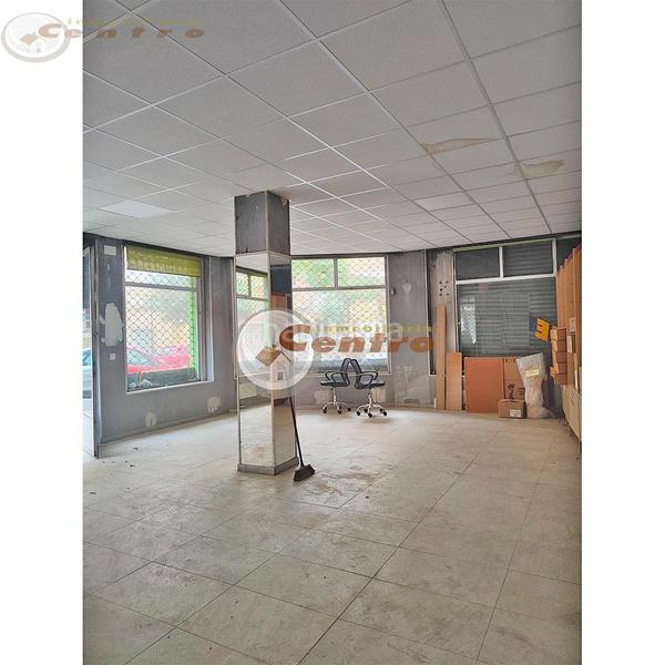 Foto f9f44226-530c-4796-857e-99a47396aaba. Lloguer local comercial a Fátima Albacete