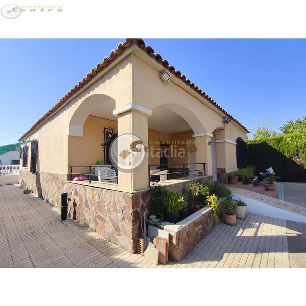 Foto f22e4958-b54b-43fc-aef5-c3e5823f3b07. Chalet  en Pedanías - Extrarradio Albacete