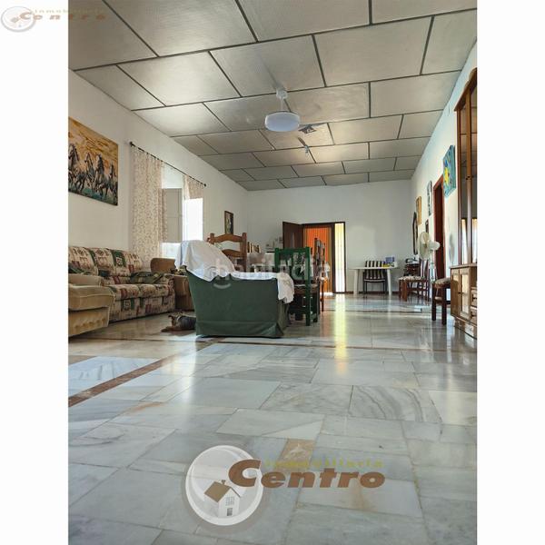 Foto 4d1f00ba-eeb2-4253-8825-2efe61663f4b. Chalet  en Pedanías - Extrarradio Albacete