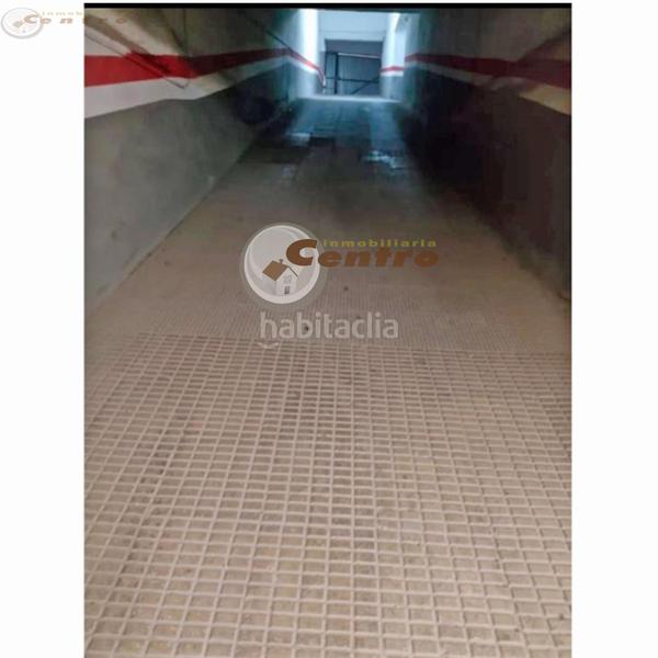 Foto bf769a5d-c2f3-4244-9fee-675daf0282d9. Parking coche garaje en Carretas - Pajarita Albacete
