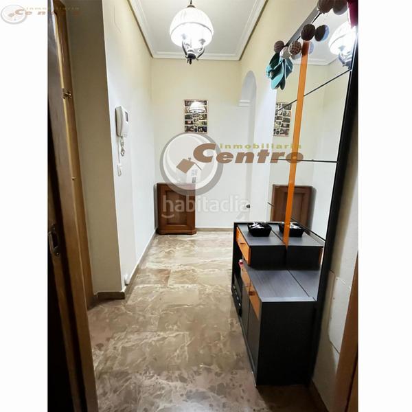 Foto 7fbb0de7-0234-4b71-99bc-bc4db0e1c970. Piso  en Industria Albacete