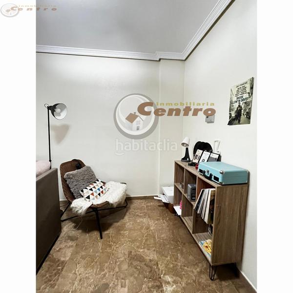 Foto ab91df7b-8815-4f49-93df-ac916bc1ad58. Piso  en Industria Albacete