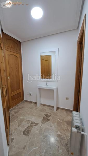 Foto d64615fa-4bd4-41ee-bc66-8400541d42d6. Lloguer apartament amb calefacció aparcament a Centro Albacete