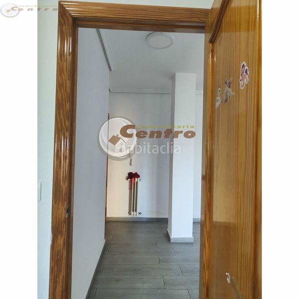 Foto b6ec9171-22fd-48e9-ba40-4b8e4f4216db. Apartament amb calefacció aparcament a Hospital Albacete