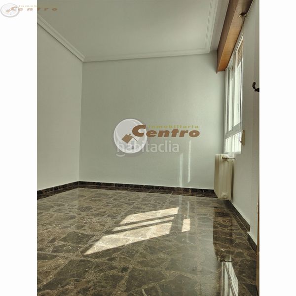 Foto 2e62eeac-c0e2-4683-8f30-d1b4d626f62d. Pis amb calefacció a Industria Albacete