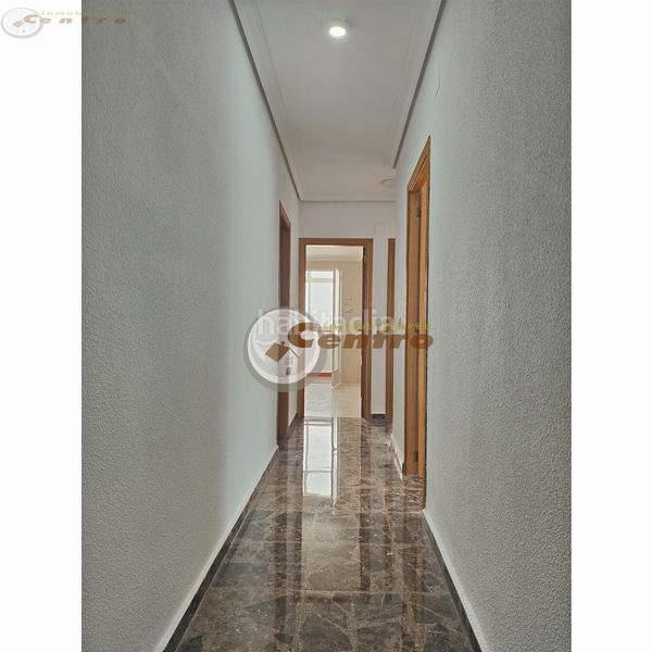 Foto b2435056-2115-4af0-b16e-2874605ec845. Pis amb calefacció a Industria Albacete