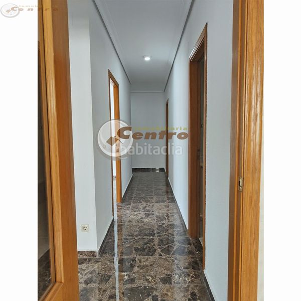 Foto b7f050a3-c07c-430e-8e5a-af8e5b7fe627. Pis amb calefacció a Industria Albacete