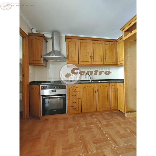 Foto 13c73854-02cf-4e1a-9266-b59e8080440c. Pis amb calefacció aparcament a Feria Albacete