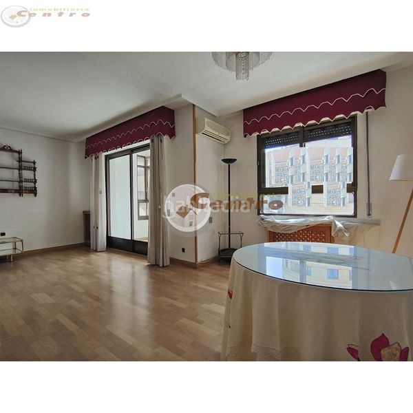 Foto 4a637c56-fc08-47bc-8885-375d16408cd9. Pis amb calefacció aparcament a Feria Albacete