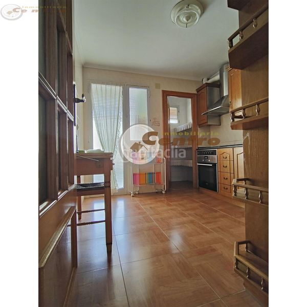 Foto 62a12772-4c14-4f88-b363-bfb3cc05c81f. Pis amb calefacció aparcament a Feria Albacete