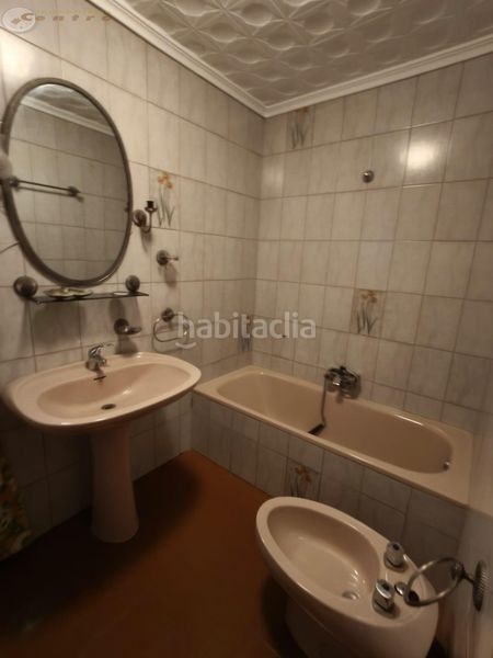 Foto f745f1f7-16e3-4fa9-9b1c-697c088e3c64. Piso  en Centro Albacete