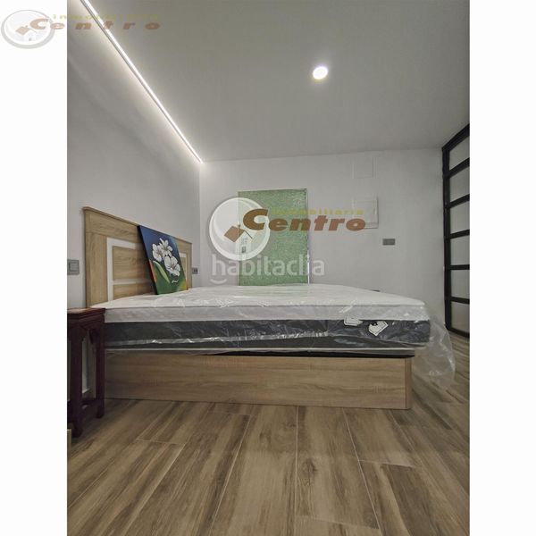 Foto dbe710e6-1077-44e3-aa58-d52ebc6789b4. Apartament amb calefacció a Carretas - Pajarita Albacete