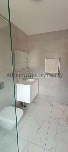 Foto 290d4e83-76e2-4ef5-b4ea-aa7fbd25a916. Casa pareada casa en el madroñal, residencial el flamboyan, 4 hab en Adeje