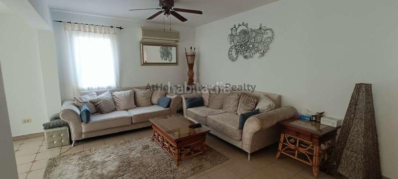 Foto 8a9dff62-f931-4c8d-9cff-d584731cba68. Casa pareada casa en el madroñal, residencial el flamboyan, 4 hab en Adeje