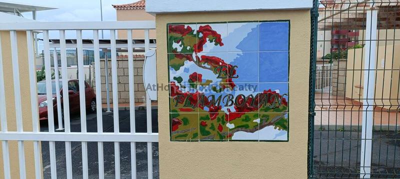 Foto bc676afa-0f7f-4229-9f4f-132d653fbc21. Casa pareada casa en el madroñal, residencial el flamboyan, 4 hab en Adeje
