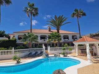 Chalet en Callao Salvaje - Playa Paraíso. Villa idependiente  de 750 m2 con parcela de 1.700 m2
