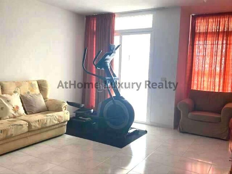 Foto bcb65394-dae9-4aa5-9ecc-5658c79ab045. Flat with parking in La Laguna San Cristóbal de La Laguna