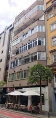 Piso  Leon y castillo. Oportunidad! piso de 3 dormitorios ebn calle leon  castillo