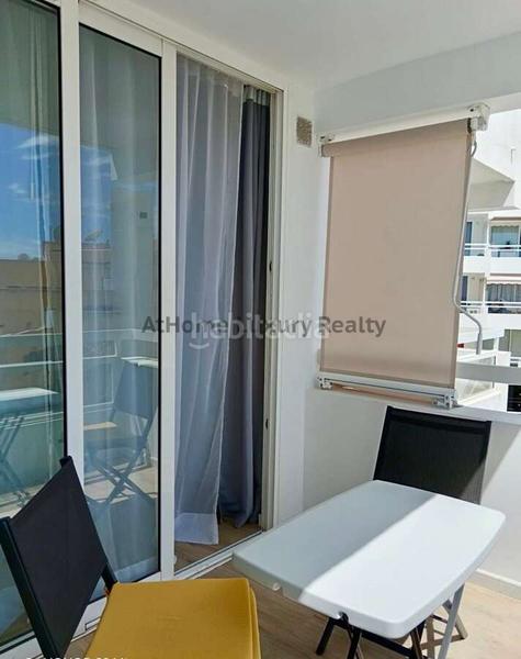 Foto 58a1f925-fcdf-462c-90e5-6481fa2fa561. Estudio apartahotel ponderosa, recién reformado, vistas al mar, studio reformado en playa de las americas, tenerife sur. en Adeje